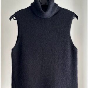 Vince Black Sleeveless Turtleneck Sweater